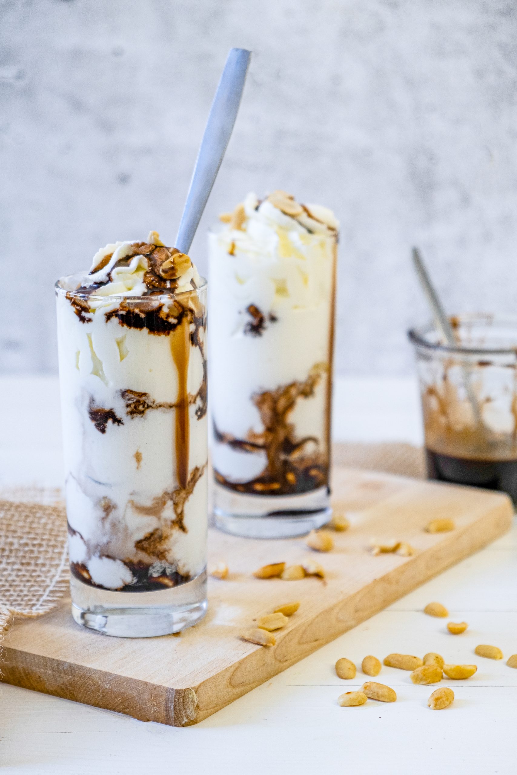 Peanut buster parfaits