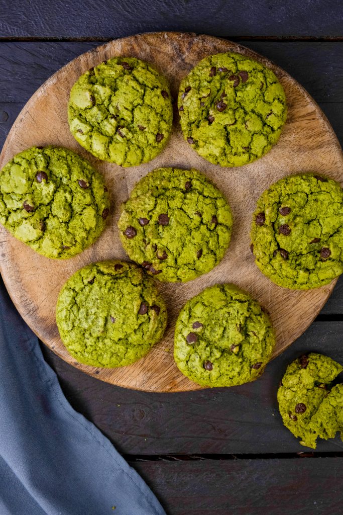 matcha chocolate chip cookies