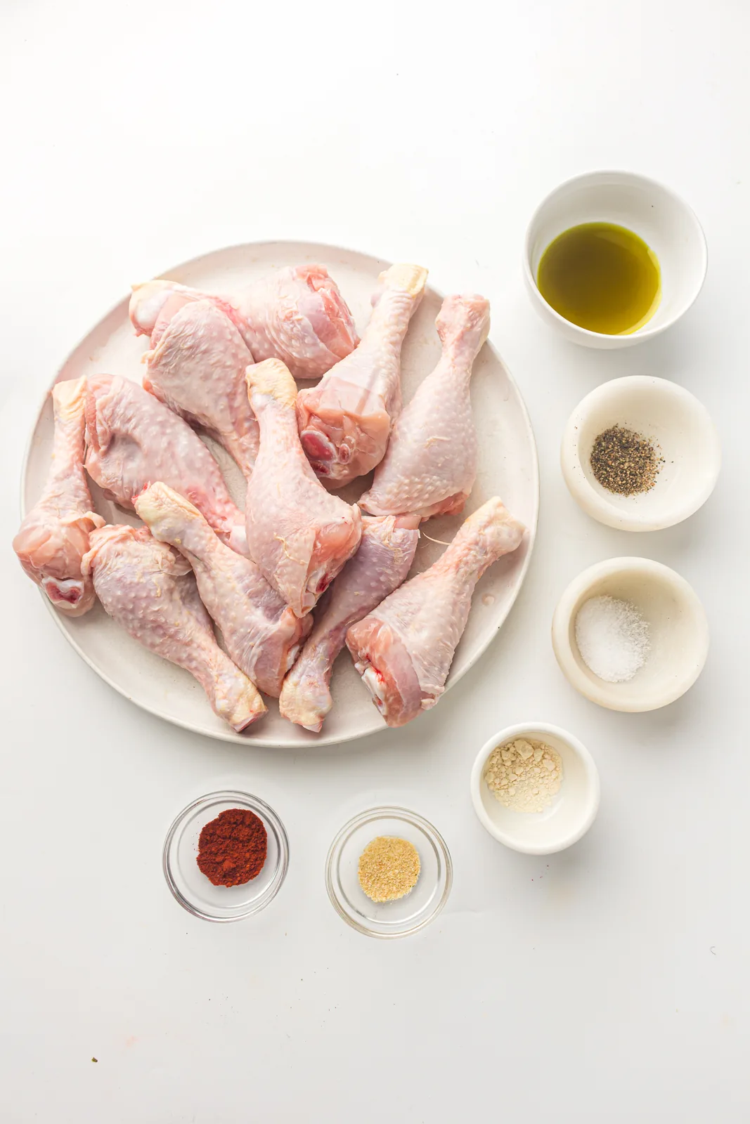 Ingredients for air fryer chicken drumsticks: drumsticks, smoked paprika, garlic and onion powder