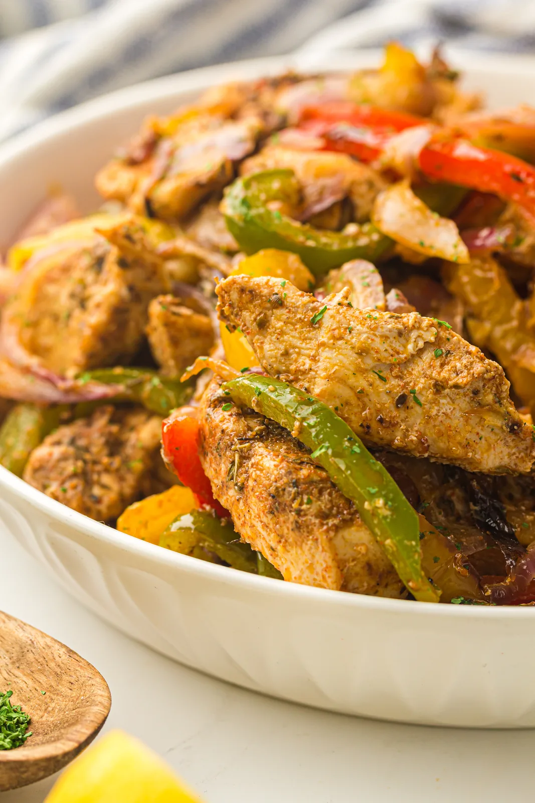 Air fryer chicken fajitas with charred peppers and onion